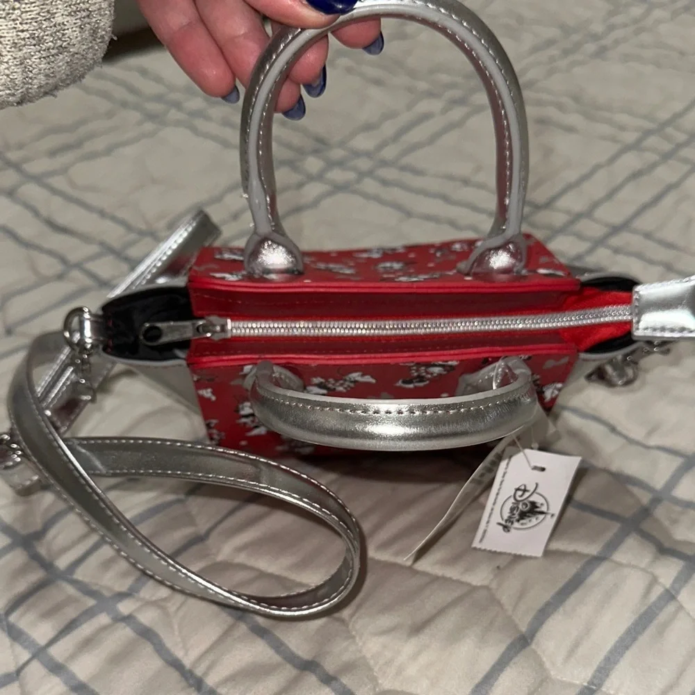 NWT Minnie Mouse kids purse